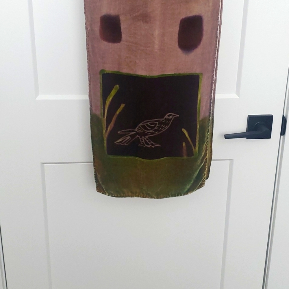 Elegant Multicolor Scarf with Bird Design